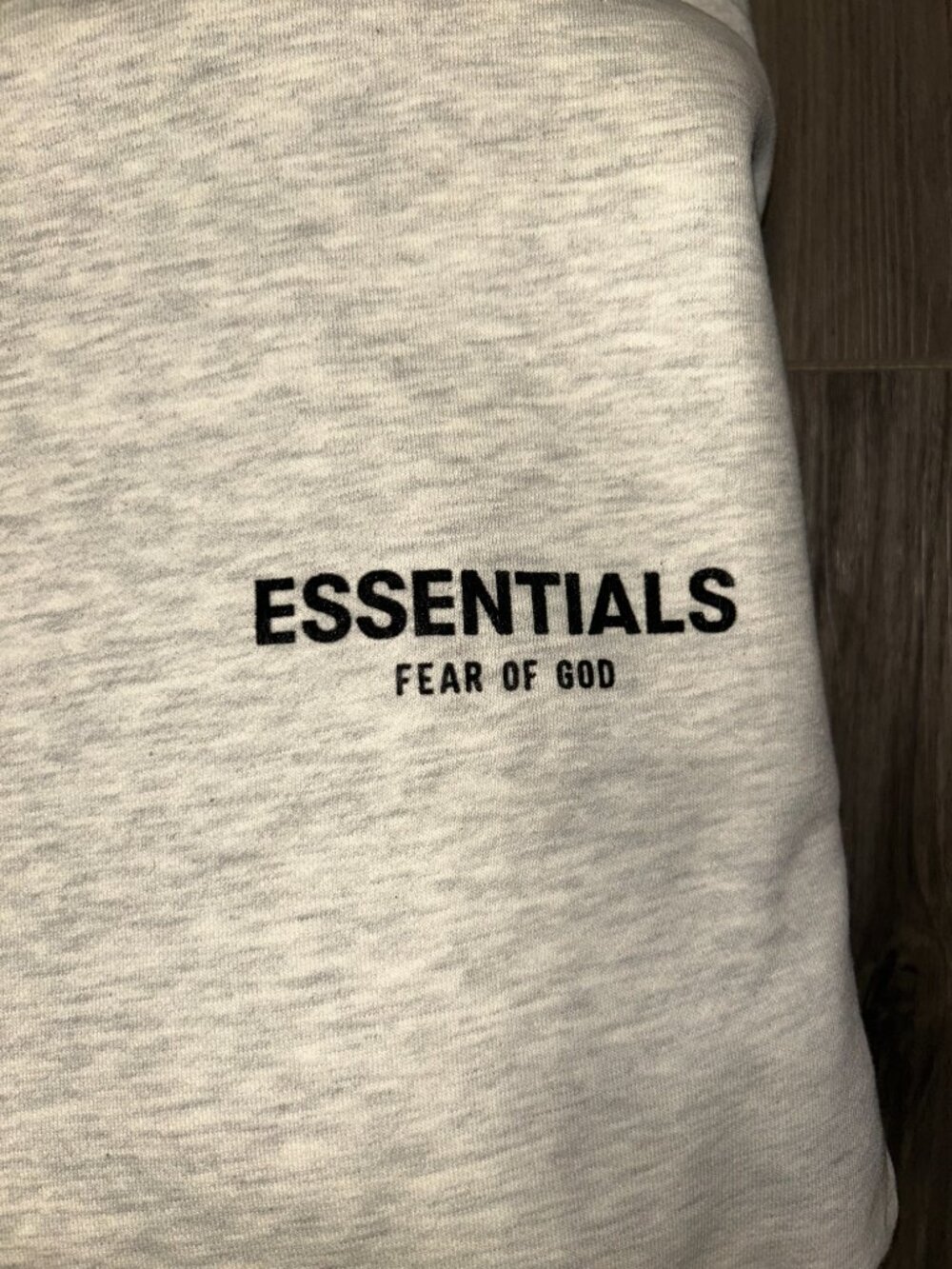 Essentials Fear of God Light Oatmeal Hoodie Brand New - Picture 5 of 6